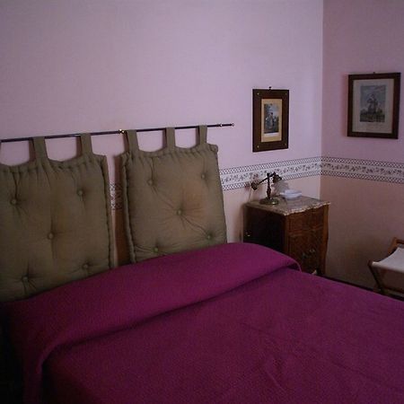 B&B Casa De Luca A Campo De Fiori Rzym Zewnętrze zdjęcie