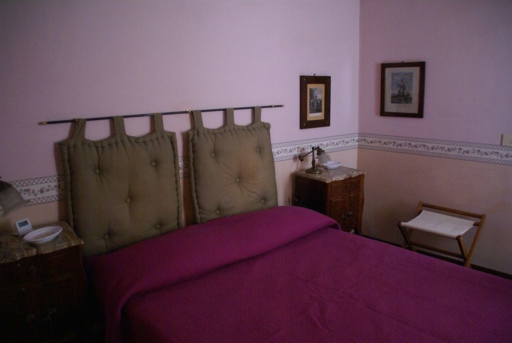 B&B Casa De Luca A Campo De Fiori Rzym Zewnętrze zdjęcie