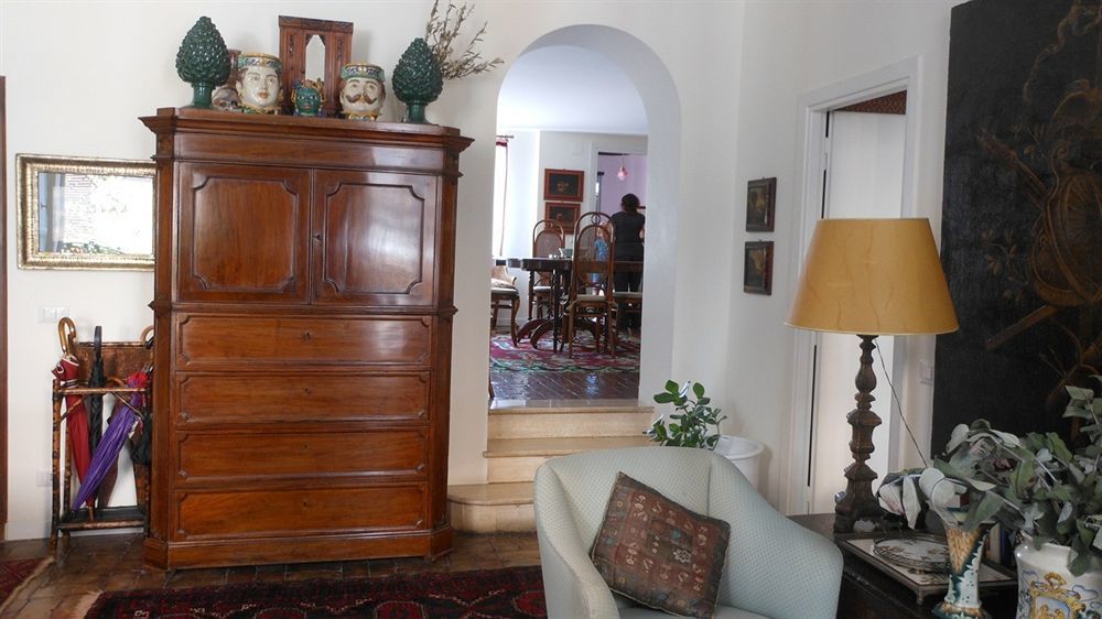 B&B Casa De Luca A Campo De Fiori Rzym Zewnętrze zdjęcie