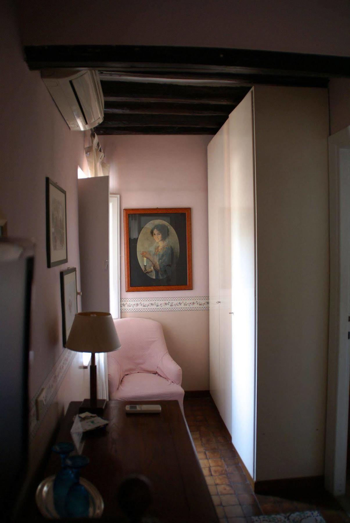 B&B Casa De Luca A Campo De Fiori Rzym Zewnętrze zdjęcie