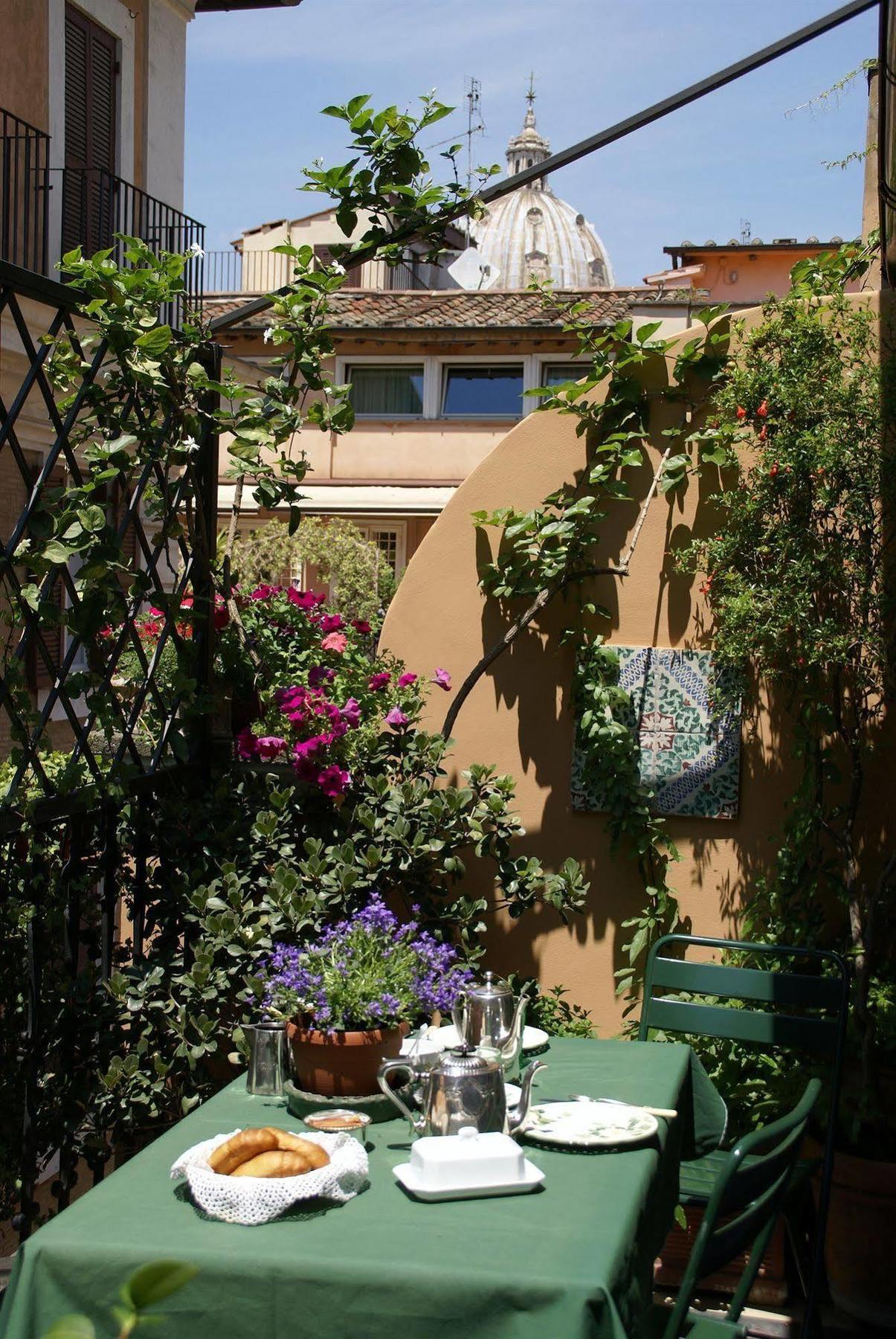 B&B Casa De Luca A Campo De Fiori Rzym Zewnętrze zdjęcie